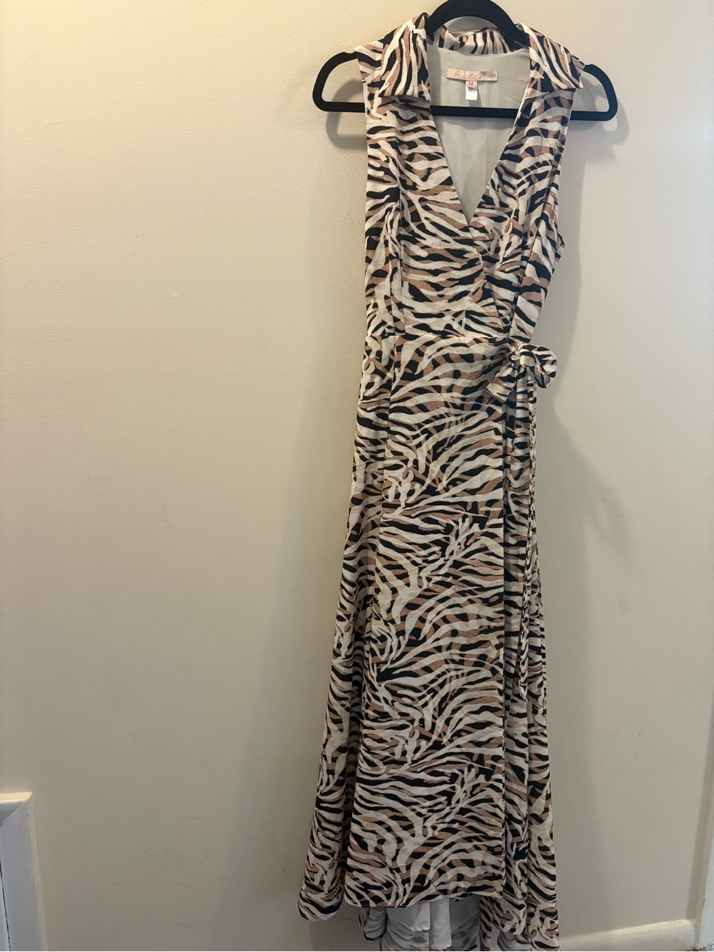 Hutch - Anthropologie - Beige and Black Zebra-Print Wrap Maxi Dress - medium
